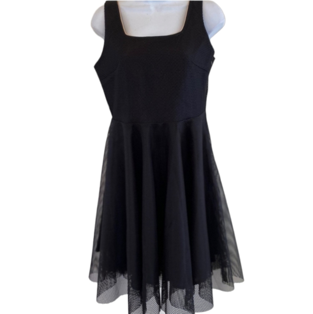 NWT Eyedoll made in France black mesh 42